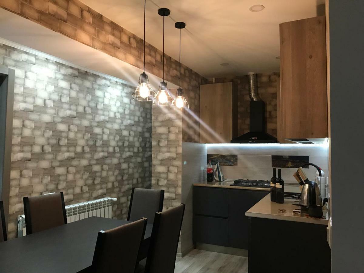 Luxury 4-Bedroom Apartment In The Center Tbilisi Luaran gambar