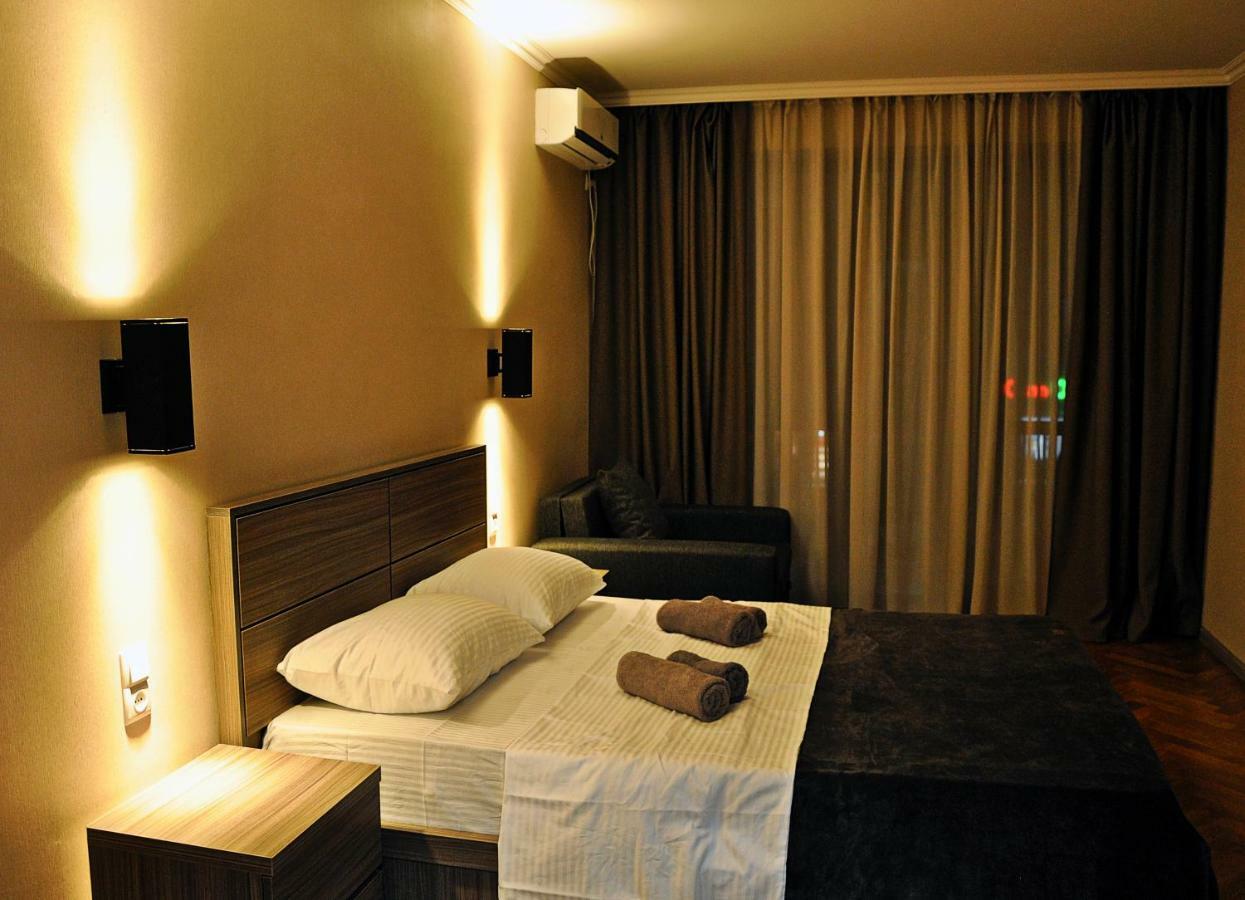 Luxury 4-Bedroom Apartment In The Center Tbilisi Luaran gambar