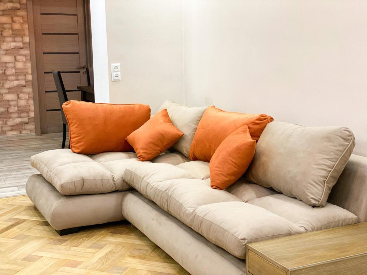 Luxury 4-Bedroom Apartment In The Center Tbilisi Luaran gambar